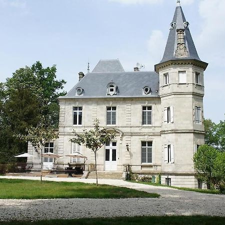T2 De Charme Dans Un Chateau Layrac Zewnętrze zdjęcie