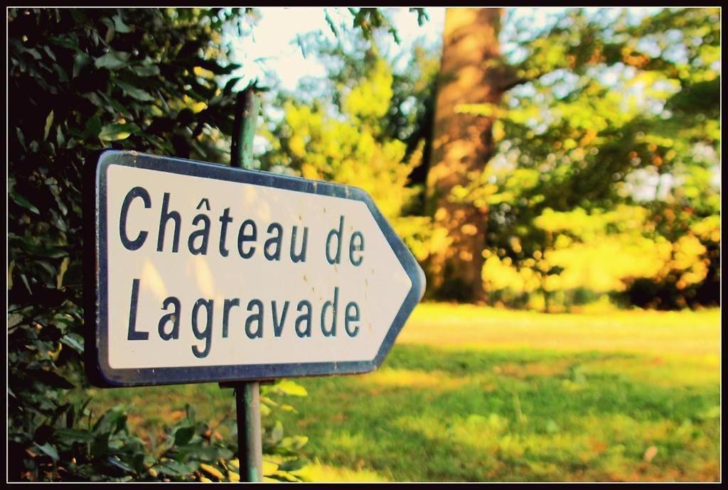 T2 De Charme Dans Un Chateau Layrac Zewnętrze zdjęcie